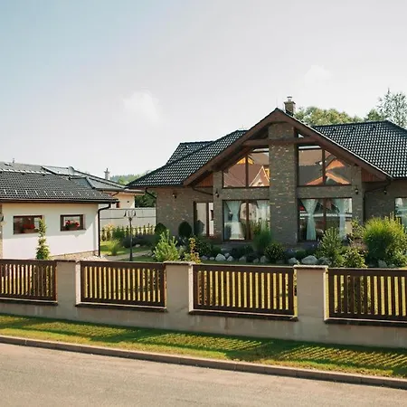 Tomas * Vel'ka Lomnica